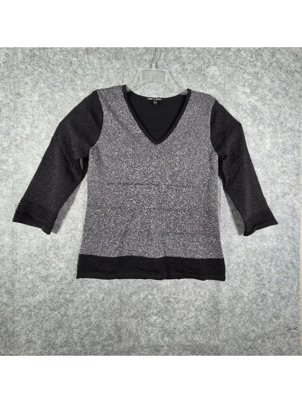 Cable and Gauge Women's Long Sleeve Top Black/Silver Size L
